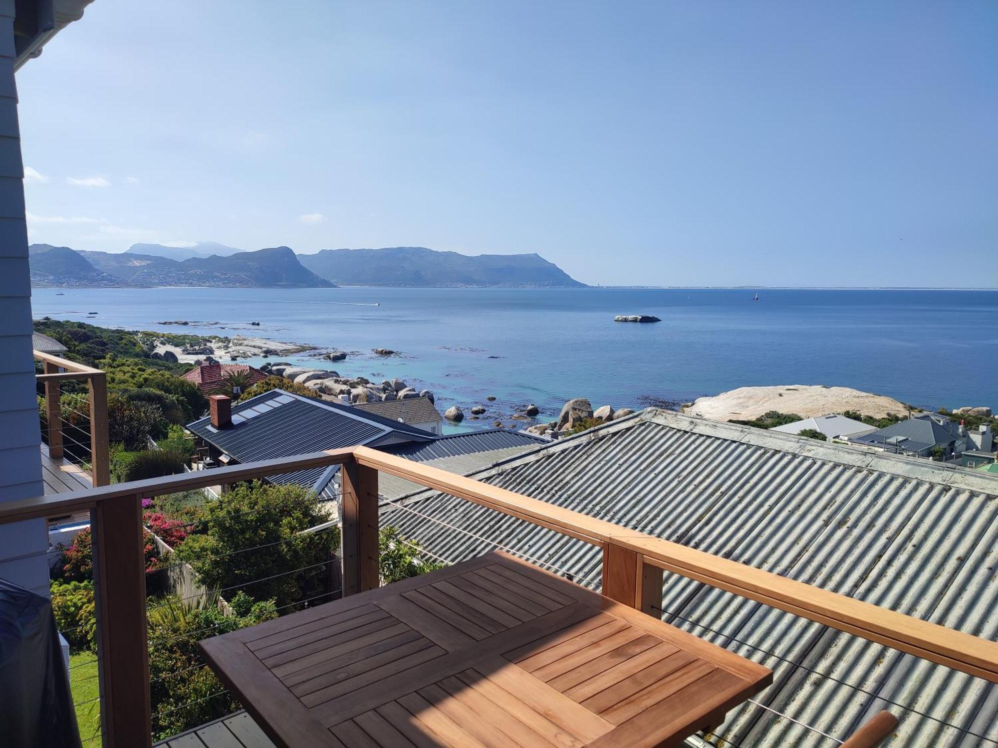 Penguins View Guesthouse Simon's Town Eksteriør billede